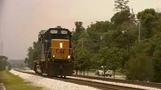 CSX Light Power Move - GP38-2