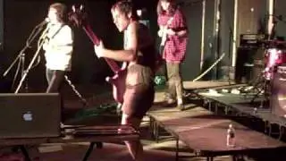 (FULL SONG) Darwin Deez @ SLC Blue Room May 9, 2009