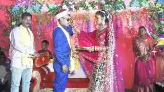 💐 Jaimala Ceremony | Dulha&ndash;Dulhan Ki Pehli Rasam | Indian Wedding Moments ❤️