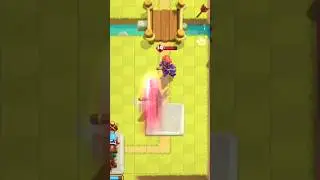 boss bandit vs evo valkyrie #clashroyale #shorts #youtubeshorts #viralvideo