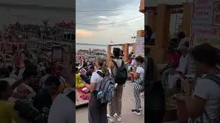 Exploring Ghats of Banaras 😍🔥 #shorts #banaras #varanasi #indiatrip #foreigners