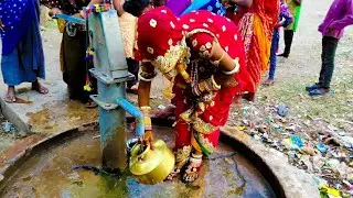 आदिवासी न्यू दुल्हन पानी भरते हुए//Aadivasi New Dulhan Video 2021
