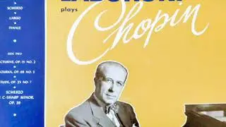 Wiktor Labunski performs Chopin