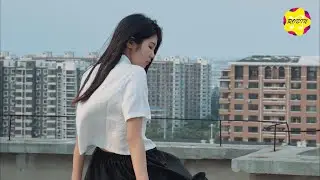 Penny - 打火机『吉隆坡的天气它是翻云又覆雨，灰蒙蒙的乌云好几天没见到你。』【动态歌词MV】