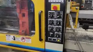 Injection Molding Machine