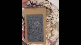 How to make a fancy candle pin with molds and hot glue