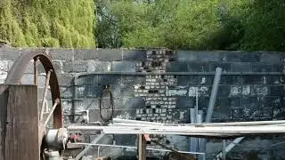 VENDU B&acirc;timent avec belle surface offrant de nombreuses possibilit&eacute;s