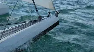 Fast sailing on a state of the art Diam 24 racing trimaran - Paraspeed.org