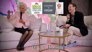Del Gibbons In Conversation With Mary Berry. Live @ the Ideal Home Show 2025 with Captivate Brands