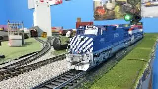 Athearn Genesis BC Rail Dash 9 test and review