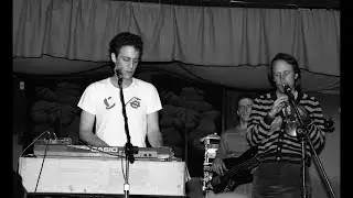 Hypnosonics feat. Mark Sandman: Early Man, Middle East '93