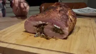 Pannasch Kinder grillen Rollbraten mit Speck, Zwiebeln und Parmesan low German Plautdietsch 