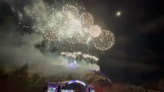 Edinburgh Hogmanay Fireworks 2025