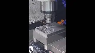 High-speed CNC machine tool processing at work!
