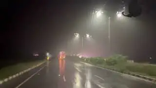 Chennai  to Vijaywada highway Extremely  skilled driving in rain Dangerous Volvo bus cruising//