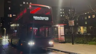FRV:London Buses Route 129 // Lewisham SC-Gallions Reach, Magellan Blvd // EBD17-LF74TZT