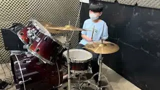 Tiberius (Charlie Griffiths, Jason Bowld), drums by Ngoi Eason