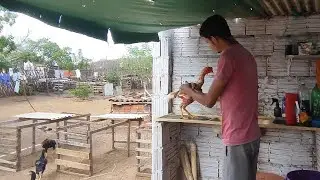 COLOCANDO OS FRANGOS NO PASSEADOR 