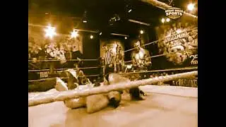 Bo Rotundo - Corner Short-Arm Kneeling Clothesline