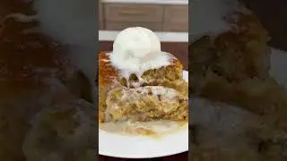Sticky Banana Bread Pudding Cake &ndash; Moist, Delicious & Easy to Make #recipe #cakerecipe #shorts