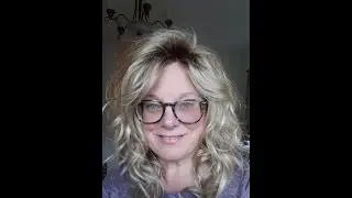 Wig Review - Hollywood by Mane Attraction in the color Butternut