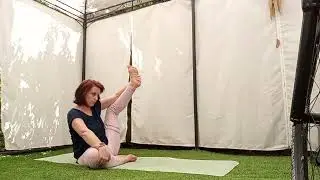 Short yoga break during noon