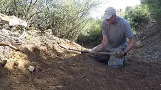 Metal Detecting for Gold Nuggets in Arizona At The Mysterious Black Waterfalls! 😎😎 #minelab