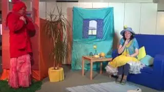 Fiep en Toos in het rode dorp spelen een spelletje