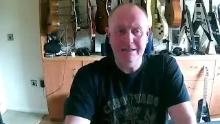 Microsoft Lifecam 3000 Vs Dericam 1080p. Recorded on ZOOM