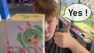 Winning a Miku 😍 x Rody Gymnic Figurine from Round1