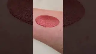 Fuego red metallic loose pigment eyeshadow swatch #makeupswatch #silknaturals