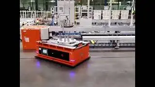 Efficient AGV for faster and more accurate order fulfillment#intralogistics #robotics