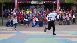 North Broadway Elementary School: First Grade Baseball Musical