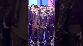 Jimin's Cute fanboy 😘