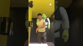 Yo y Shrek, bailando y nos interrumpen (😒😒😒) #tiktok #trend #apoloribera #tiktokvideo #reels
