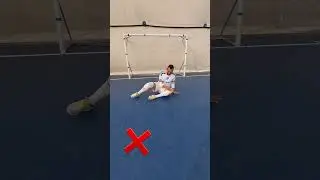 ✅️ APRENDA A COLOCAR A JOELHEIRA PARA N&Atilde;O RALAR O JOELHO 🔥💪➡️ #shorts #futsal #gk