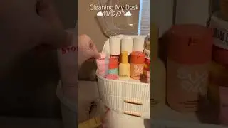 All clean now 🥰 #preppy #blowup #aestethic #skincare #clean #desk #christmas #preppyyyy #ytshorts