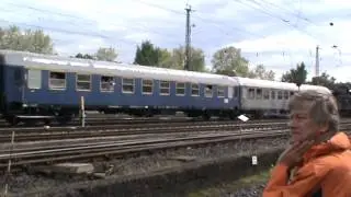 01 118 f&auml;hrt in Darmstadt Kranichstein ab
