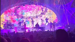 Joy For king and country live 12/12/25 in Chicago at the Rosemont Theatre ￼