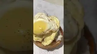 Easy egg burger recipe at Home!😳🍔