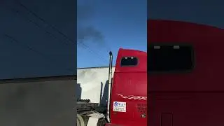 Engine brake on low with a Detroit 12.7 ￼