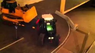 Trying Kjetils machinetrailer behind my new Fendt