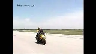 CBR900 2UpWheelieCrash 23sec