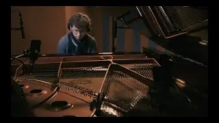 Distance-Lukas Blume Quartett