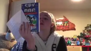 Book review 🐶 spy dog captured