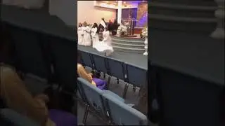 Girl wig falls off at church