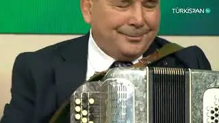 Әлжан Әбдібекұлы АБЫЛАЕВ -  жыршы, Бабайқорған мәдениет үйінің директоры