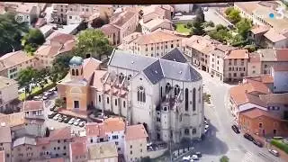 TARARE 69170 RHÔNE FRANCE  . Filmé  par la télévision ( Tour de France cyclisme . le 13/07/2019 )