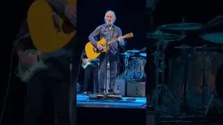 Jackson Browne &ldquo;Carmelita&rdquo; (Warren Zevon) - front row center - The Venetian, Las Vegas - 11/05/2025