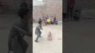 Ball Throwing Challenge New #virelshorts #comedy #gamechallenge #uk #usa360p1 #funny #viral #fyp 2